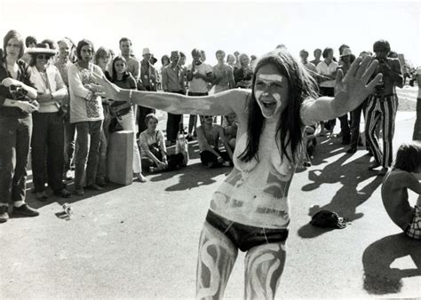 60s women topless|25 Pictures of Hippies from the 1960’s That Prove That